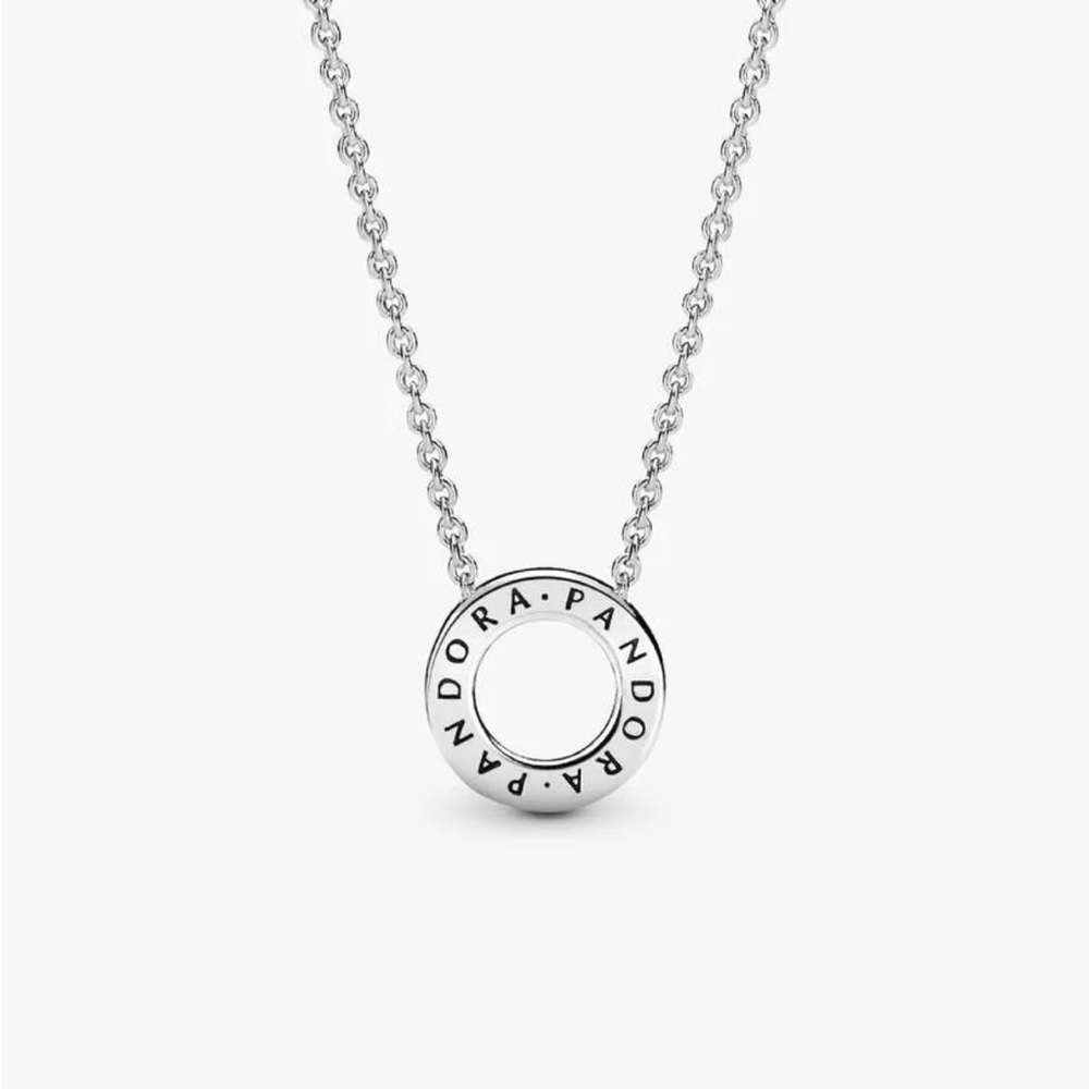 Pandora Signature Reversible Pavé & Logo Circle Necklace - Picture 3 of 9